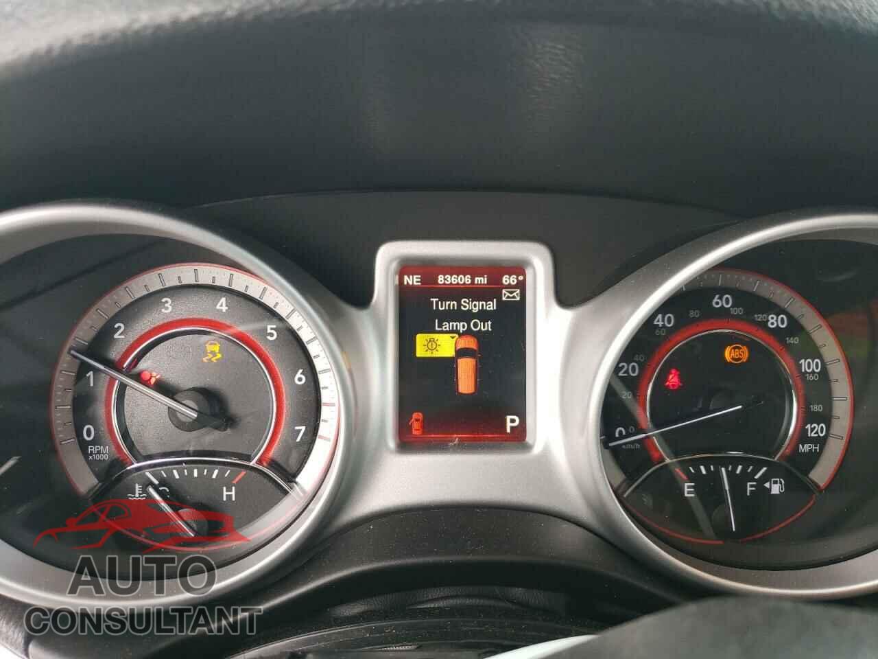 DODGE JOURNEY 2018 - 3C4PDCAB2JT242345