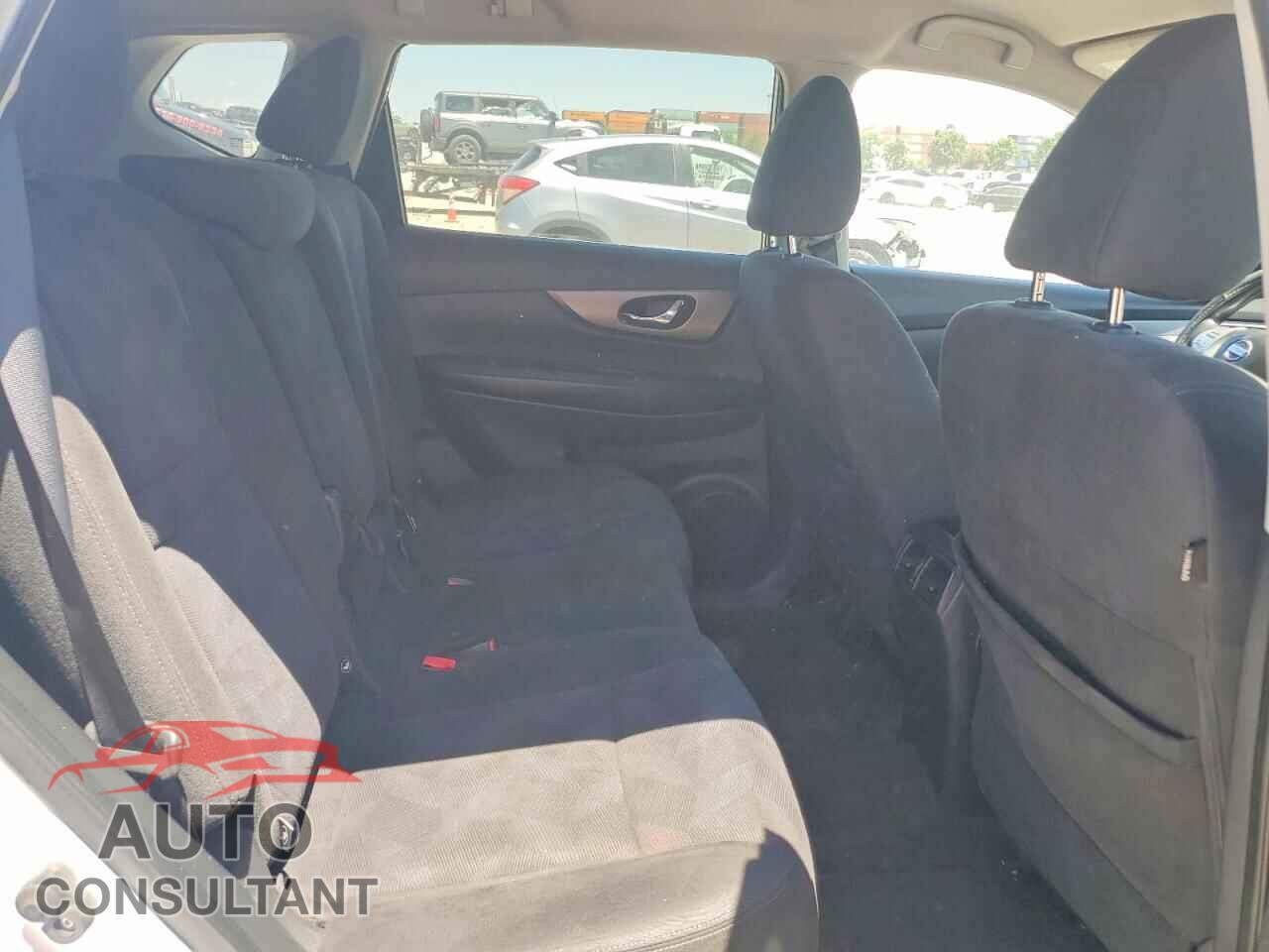 NISSAN ROGUE 2015 - KNMAT2MV4FP563355