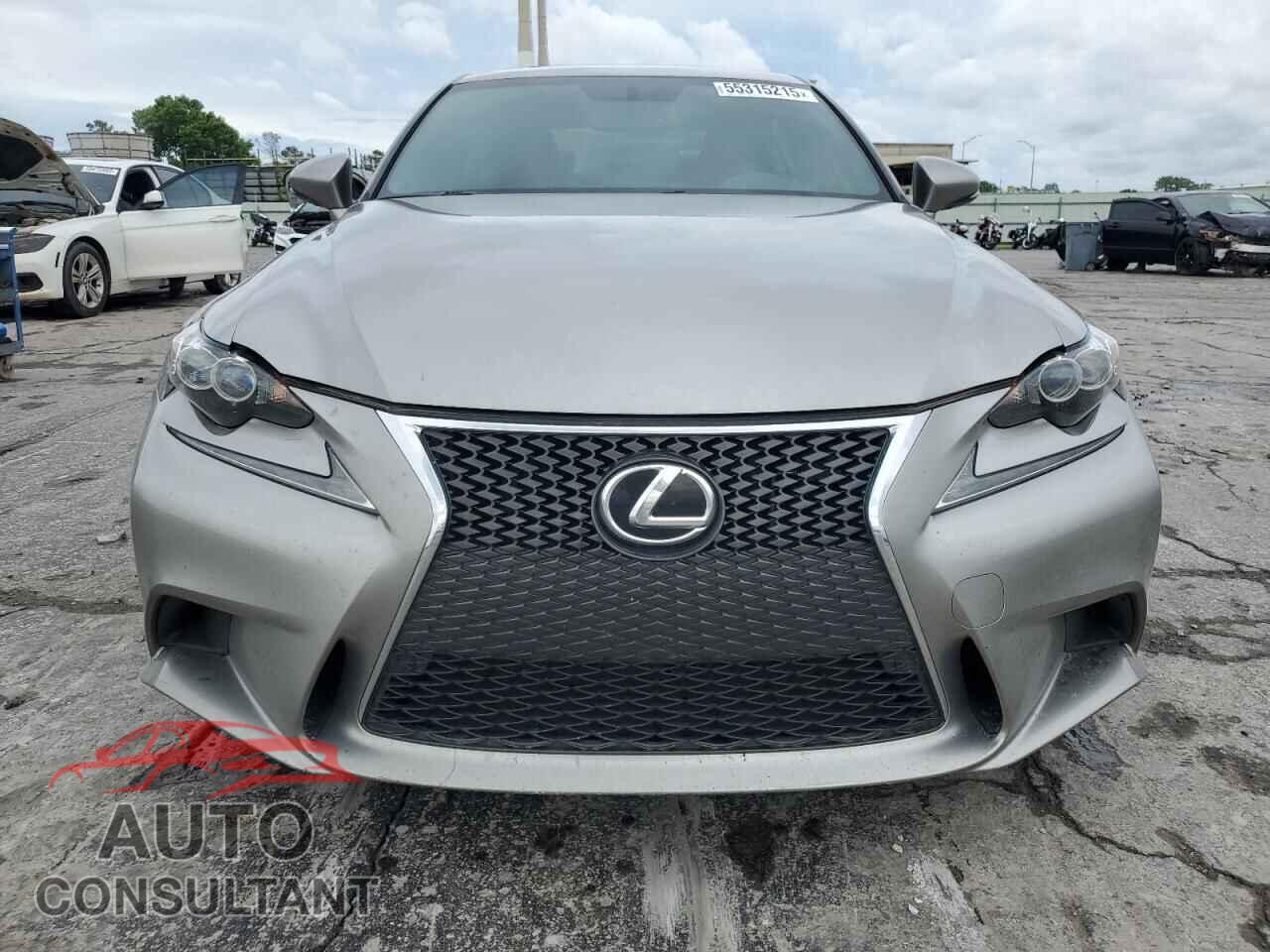 LEXUS IS 2015 - JTHBE1D23F5014657