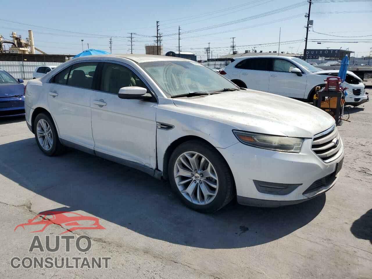 FORD TAURUS 2013 - 1FAHP2E88DG106093