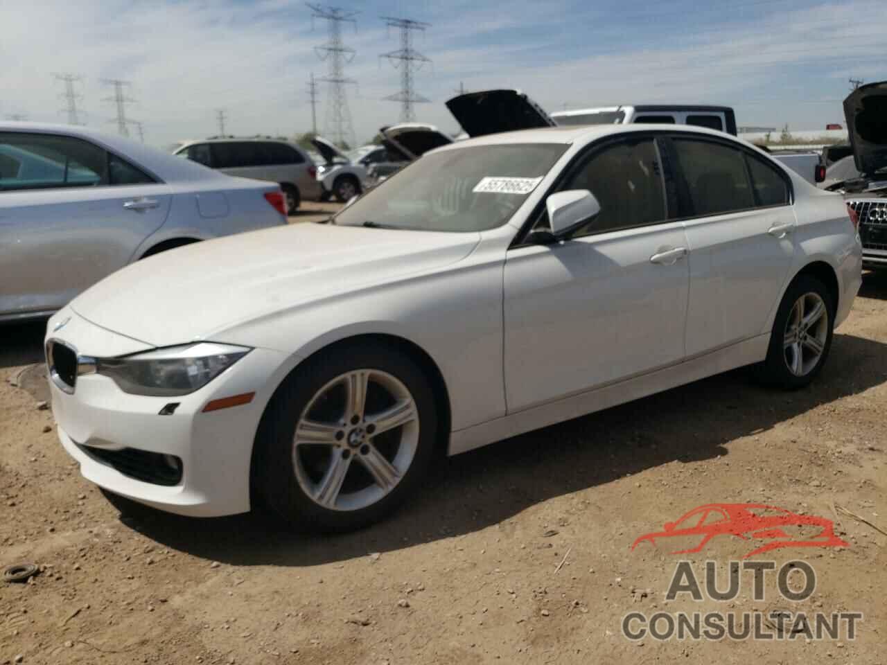 BMW 3 SERIES 2013 - WBA3B3C5XDF536289