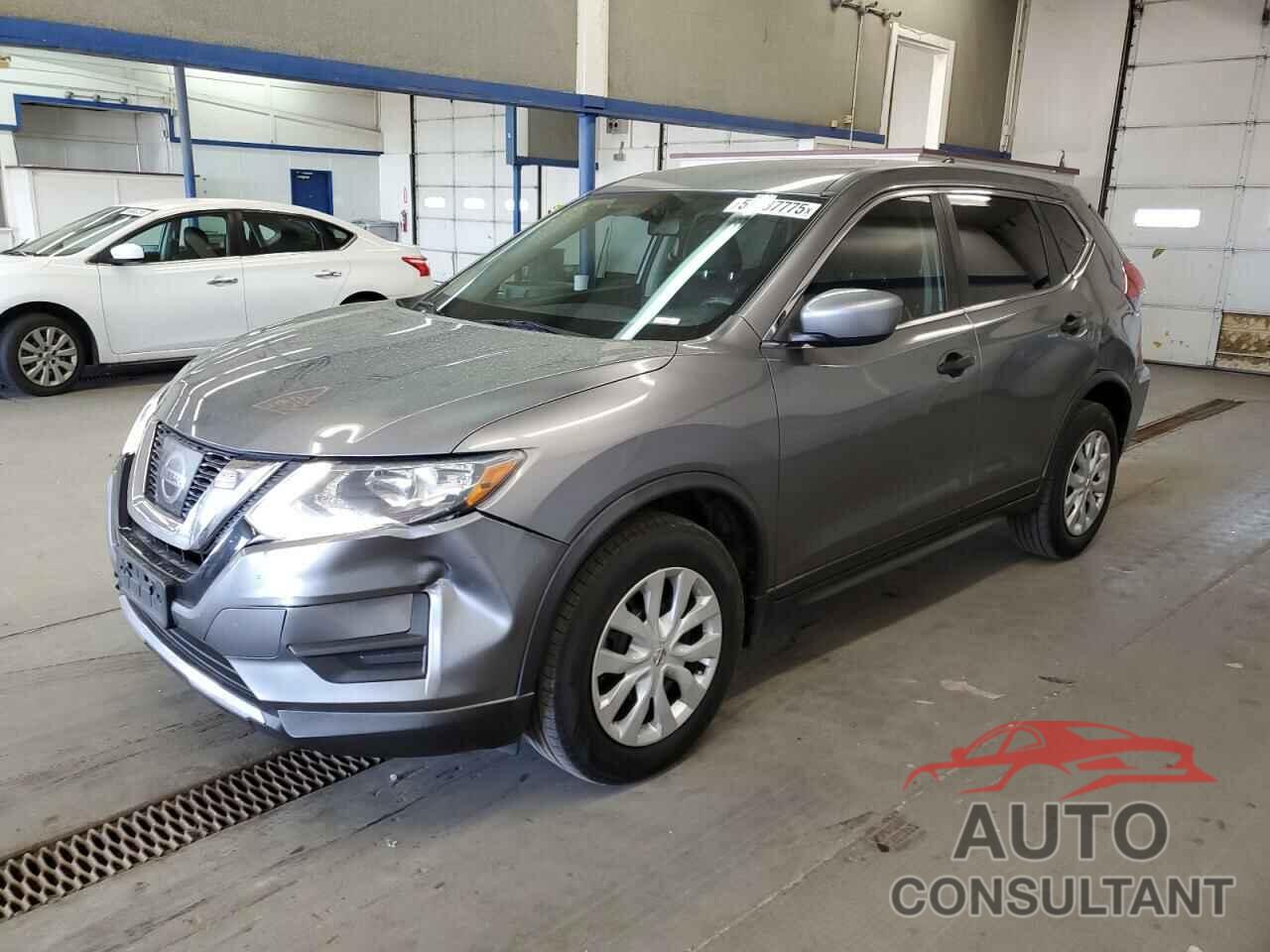 NISSAN ROGUE 2017 - KNMAT2MV5HP584895