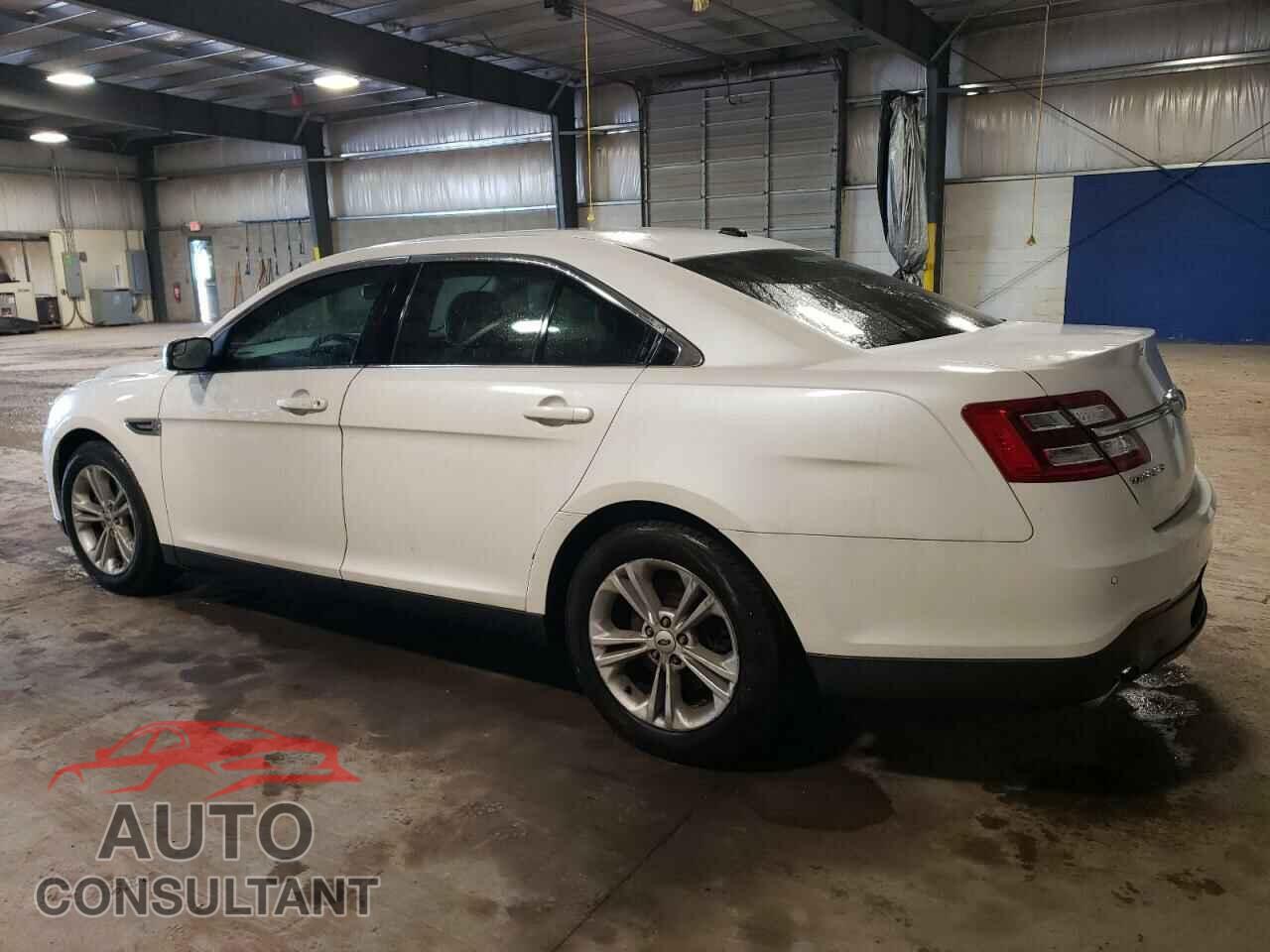 FORD TAURUS 2016 - 1FAHP2E81GG133379