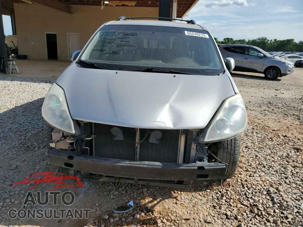 TOYOTA SIENNA 2010 - 5TDYK4CC2AS341974
