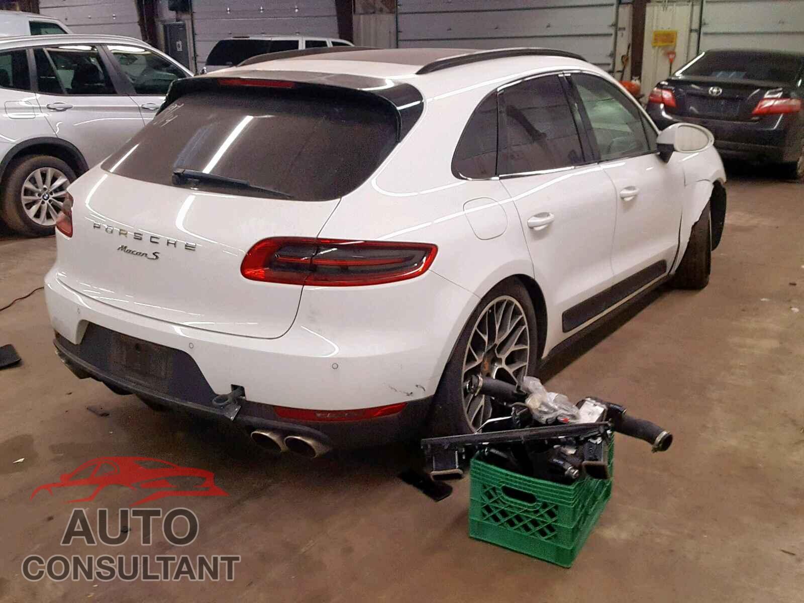 PORSCHE MACAN S 2015 - WP1AB2A56FLB52231