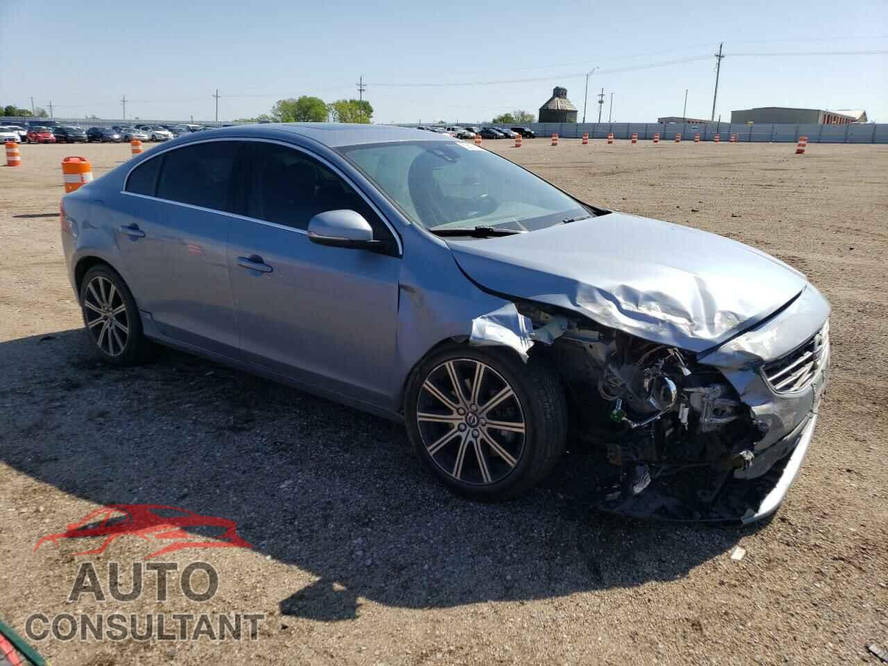 VOLVO S60 2017 - LYV402TK6HB150333