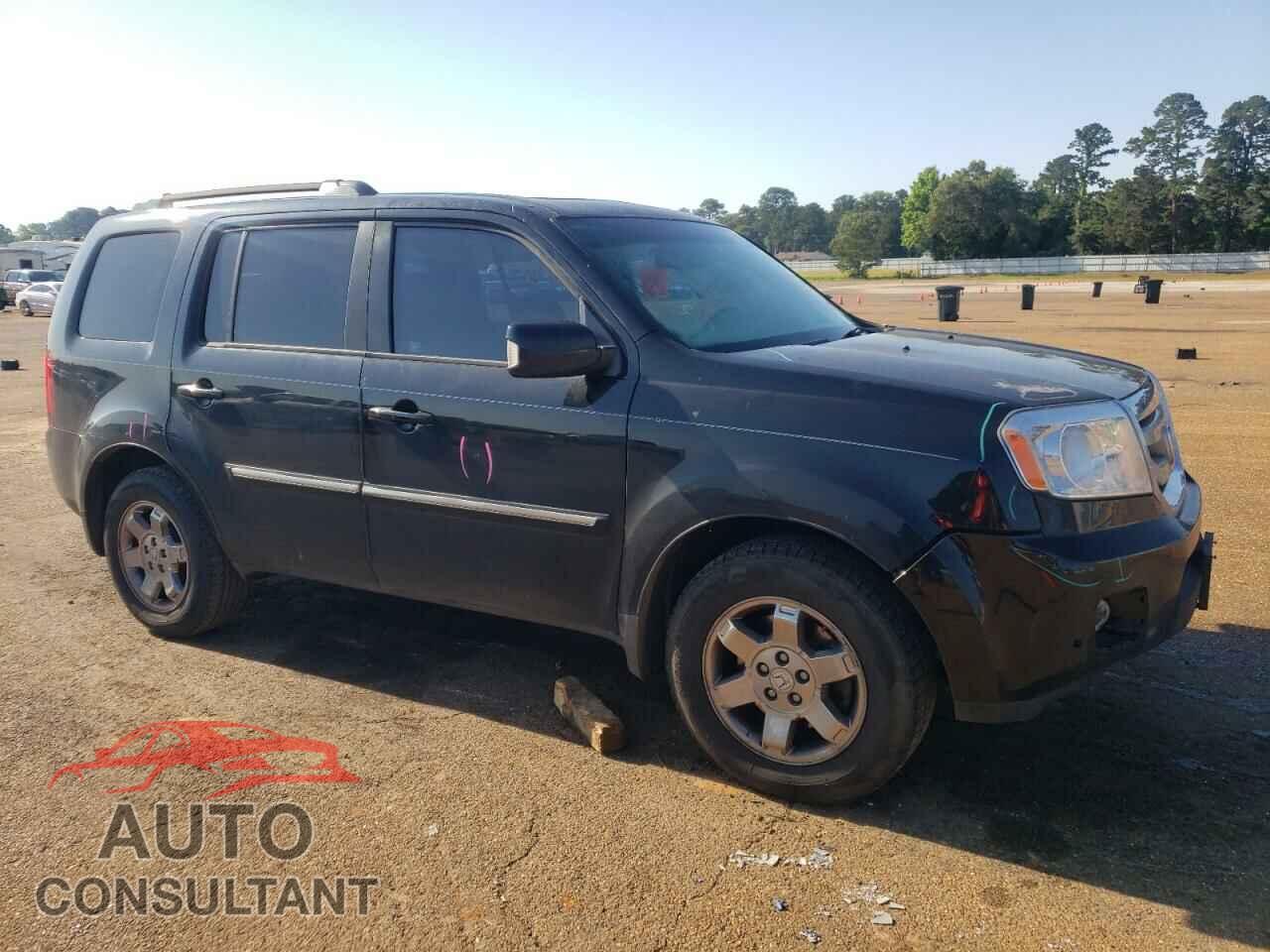 HONDA PILOT 2011 - 5FNYF3H94BB042780