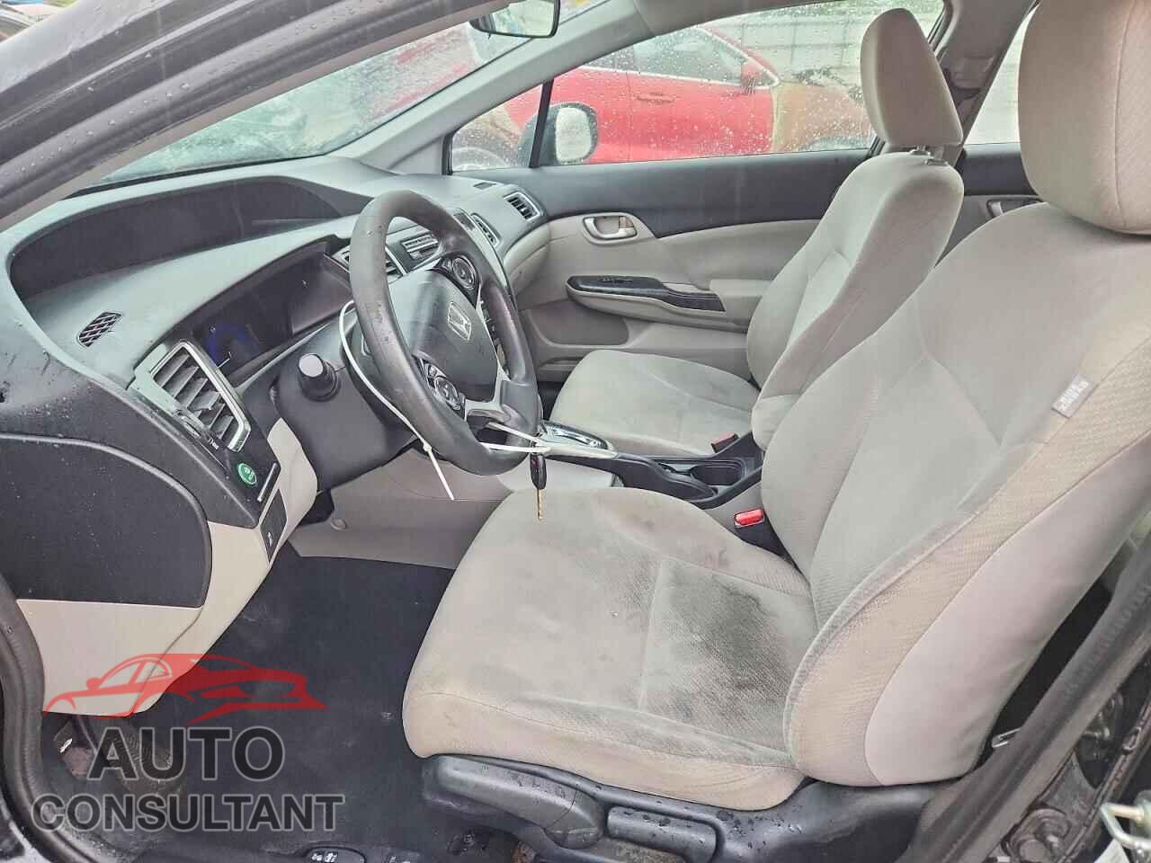 HONDA CIVIC 2013 - 2HGFB2F51DH513201