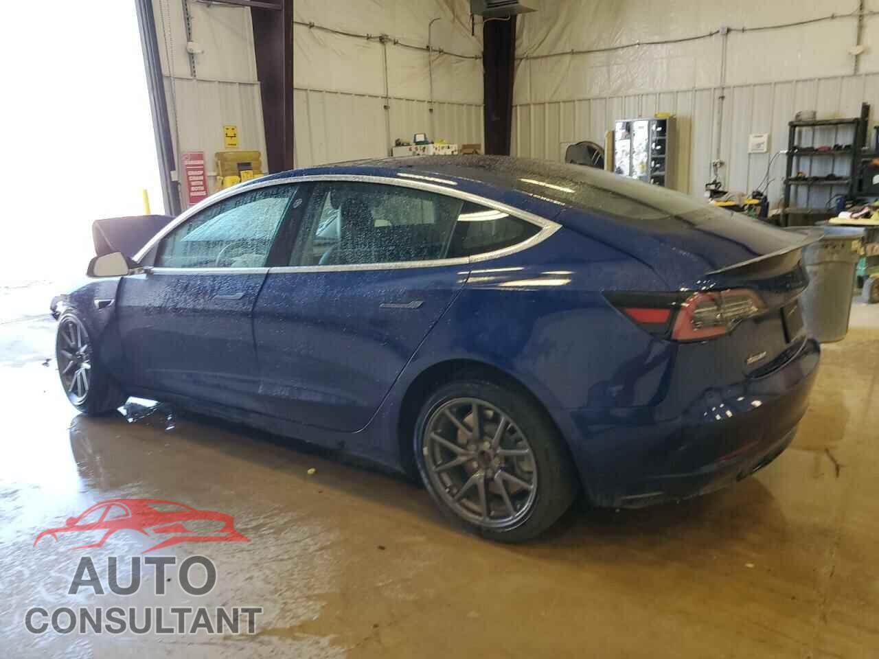 TESLA MODEL 3 2019 - 5YJ3E1EB9KF442164