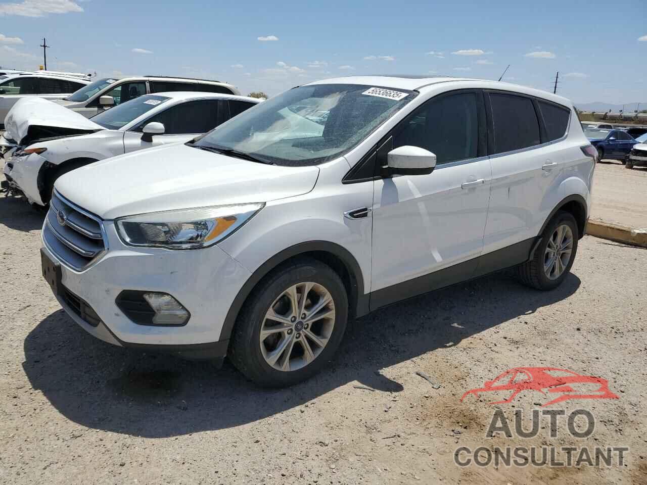 FORD ESCAPE 2017 - 1FMCU0GD8HUB20381