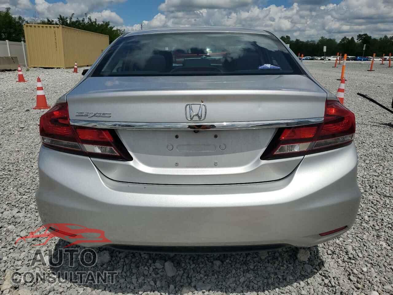 HONDA CIVIC 2015 - 19XFB2F50FE105155