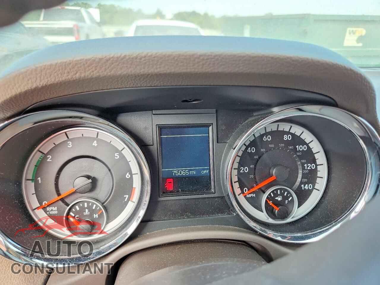 DODGE DURANGO 2013 - 1C4RDHAG5DC686448