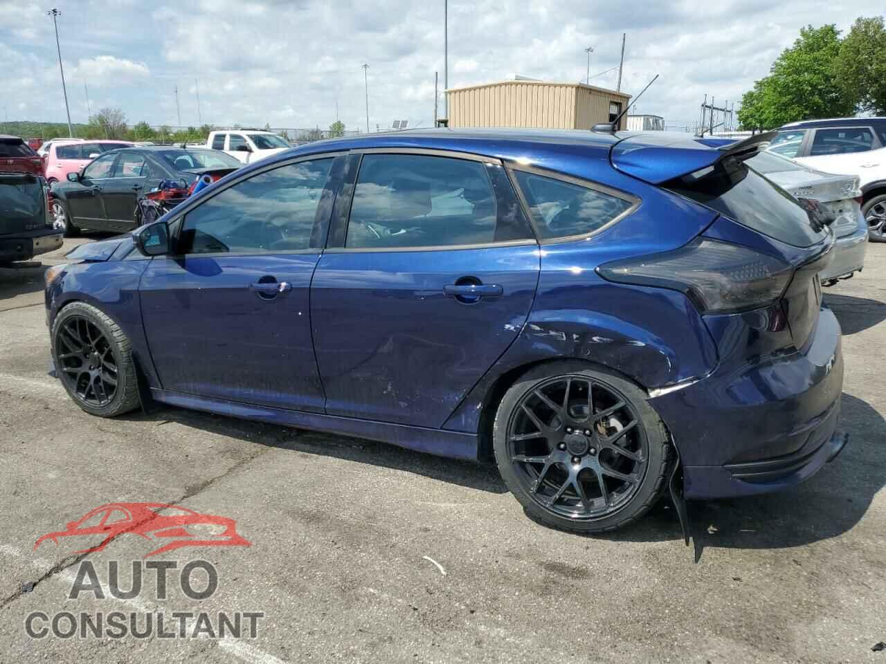 FORD FOCUS 2016 - 1FADP3L90GL349859