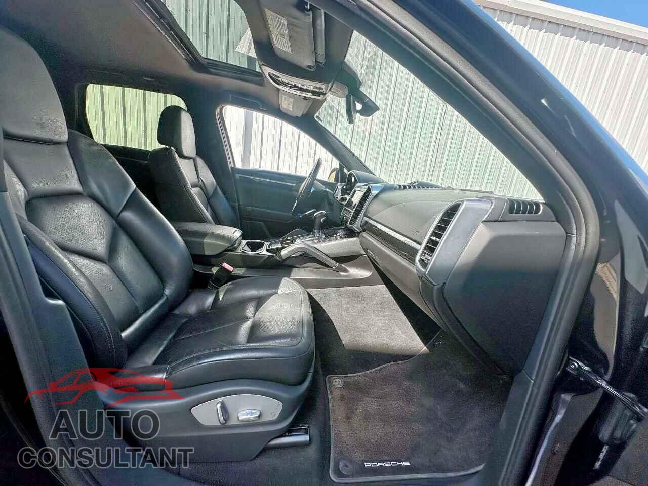 PORSCHE CAYENNE 2012 - WP1AB2A20CLA44947