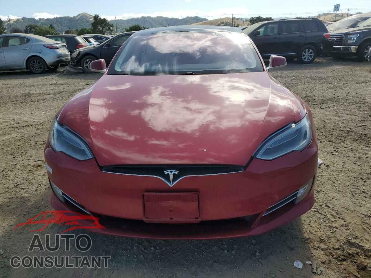 TESLA MODEL S 2017 - 5YJSA1E18HF215359
