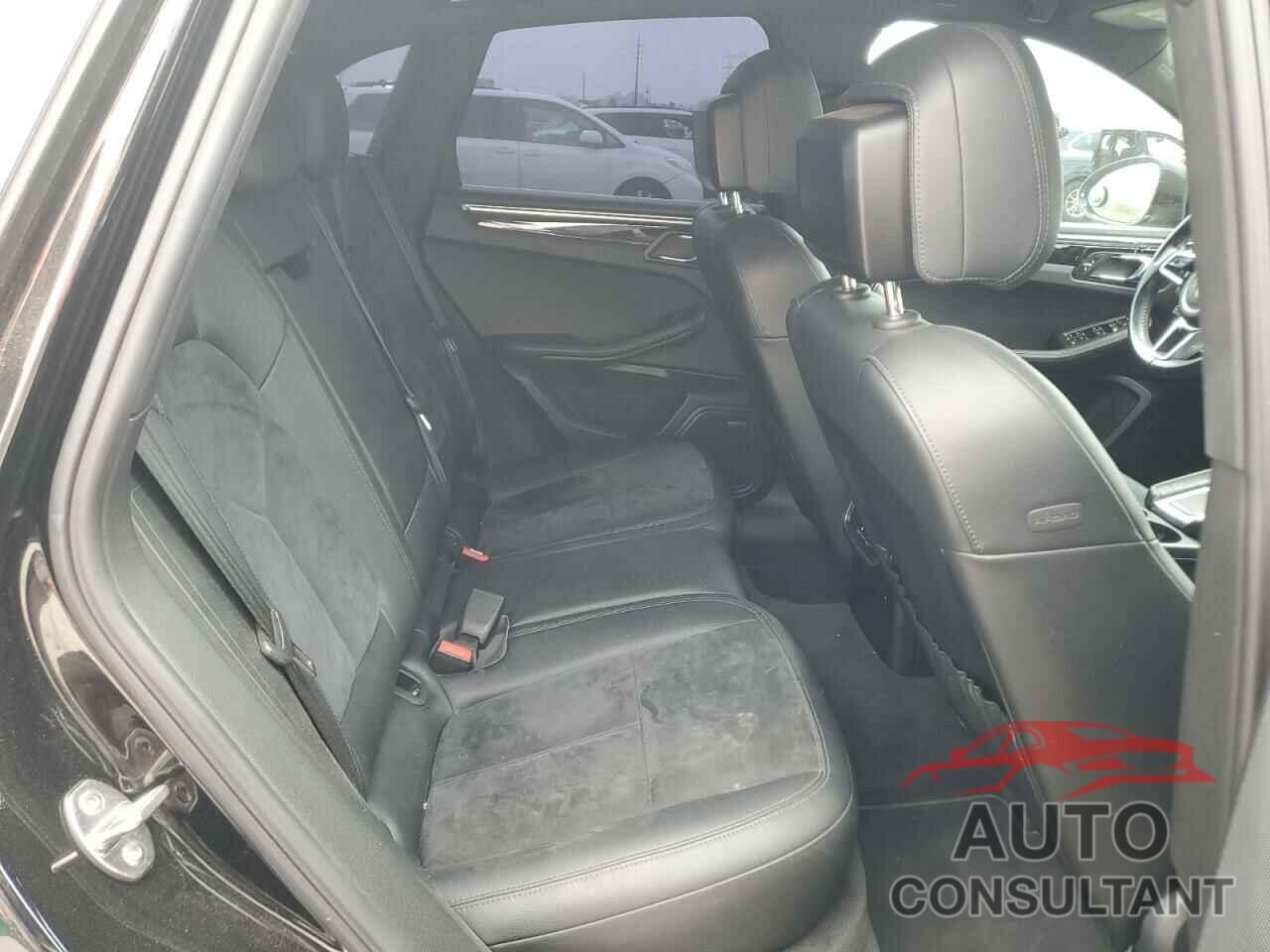 PORSCHE MACAN 2016 - WP1AB2A53GLB57856
