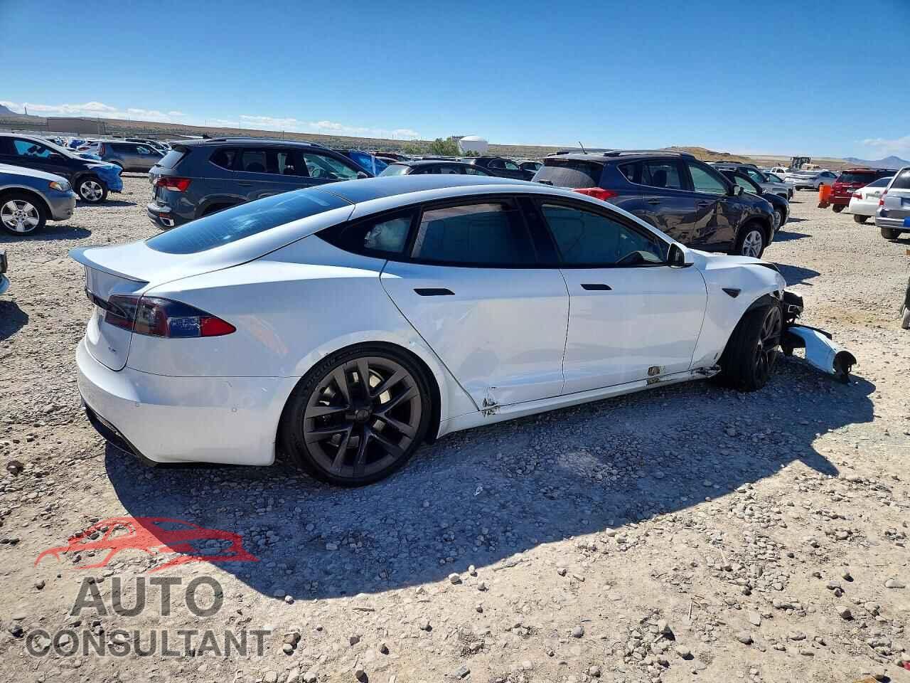 TESLA MODEL S 2021 - 5YJSA1E68MF431914