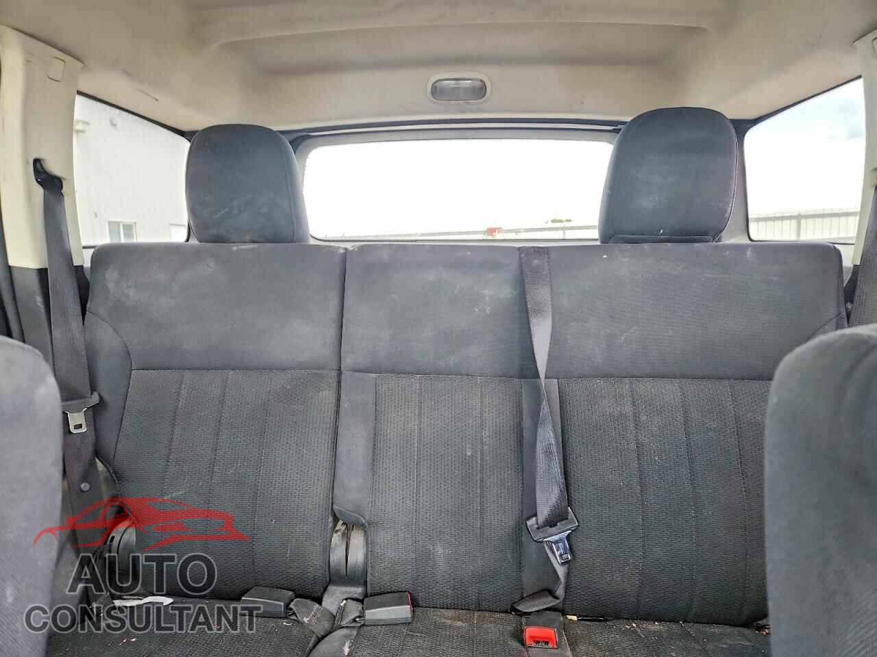 DODGE NITRO 2011 - 1D4PU4GK2BW604508