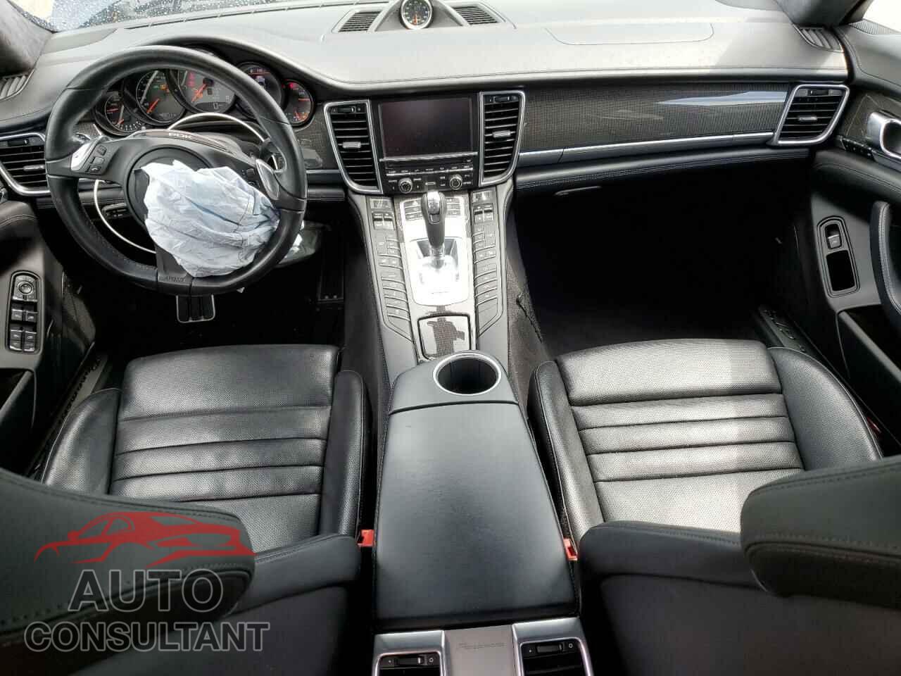 PORSCHE PANAMERA 2016 - WP0AF2A73GL081725