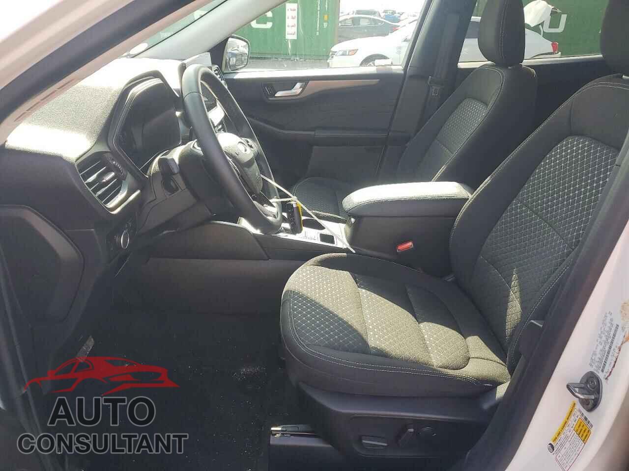 FORD ESCAPE 2023 - 1FMCU0GN7PUB40564