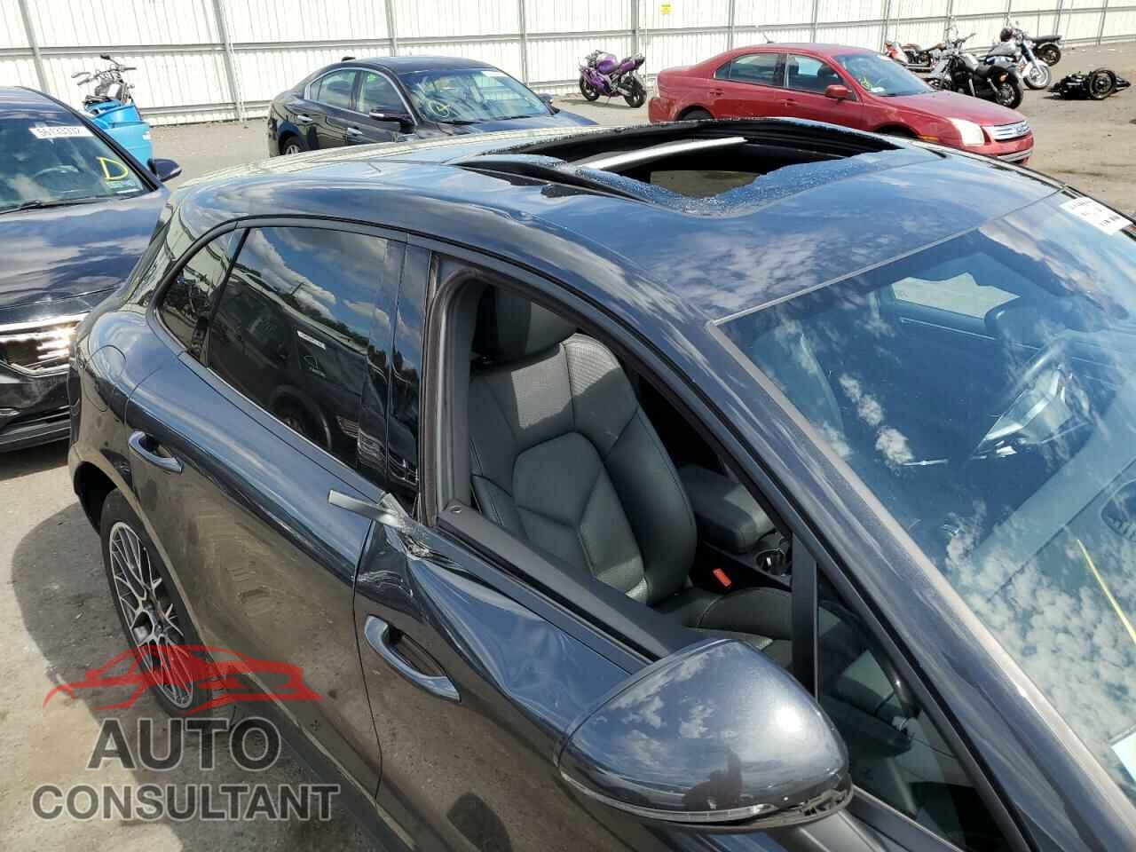 PORSCHE MACAN 2017 - WP1AA2A55HLB80320