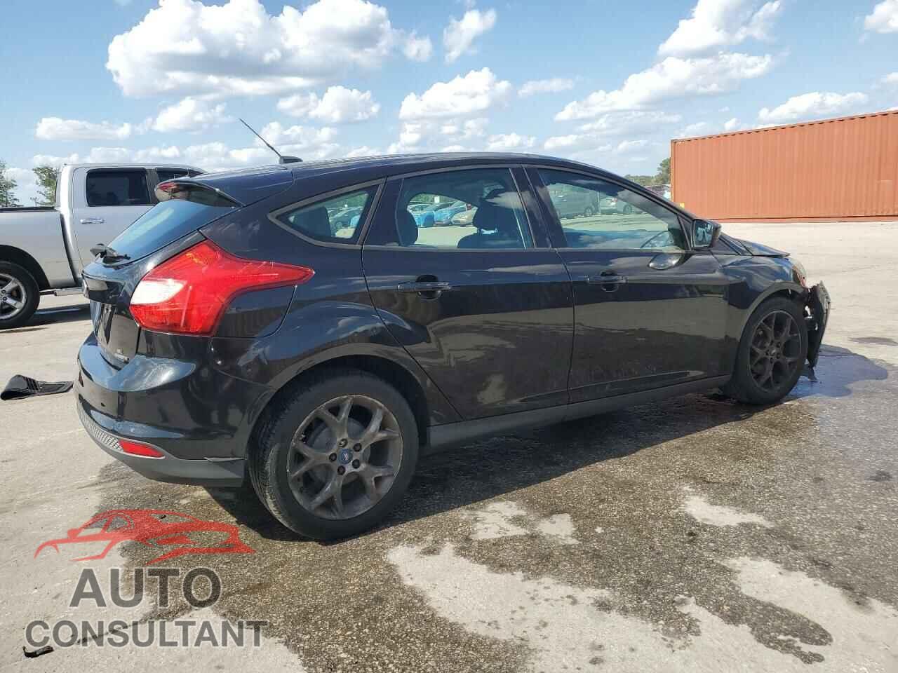 FORD FOCUS 2012 - 1FAHP3K28CL420113