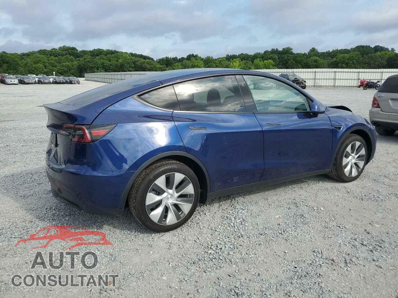 TESLA MODEL Y 2024 - 7SAYGDED2RF049431