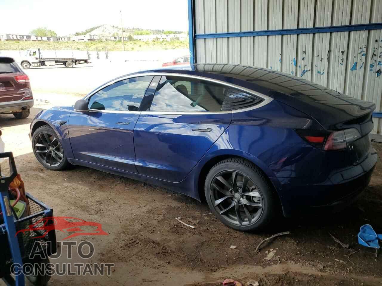 TESLA MODEL 3 2018 - 5YJ3E1EB3JF134664
