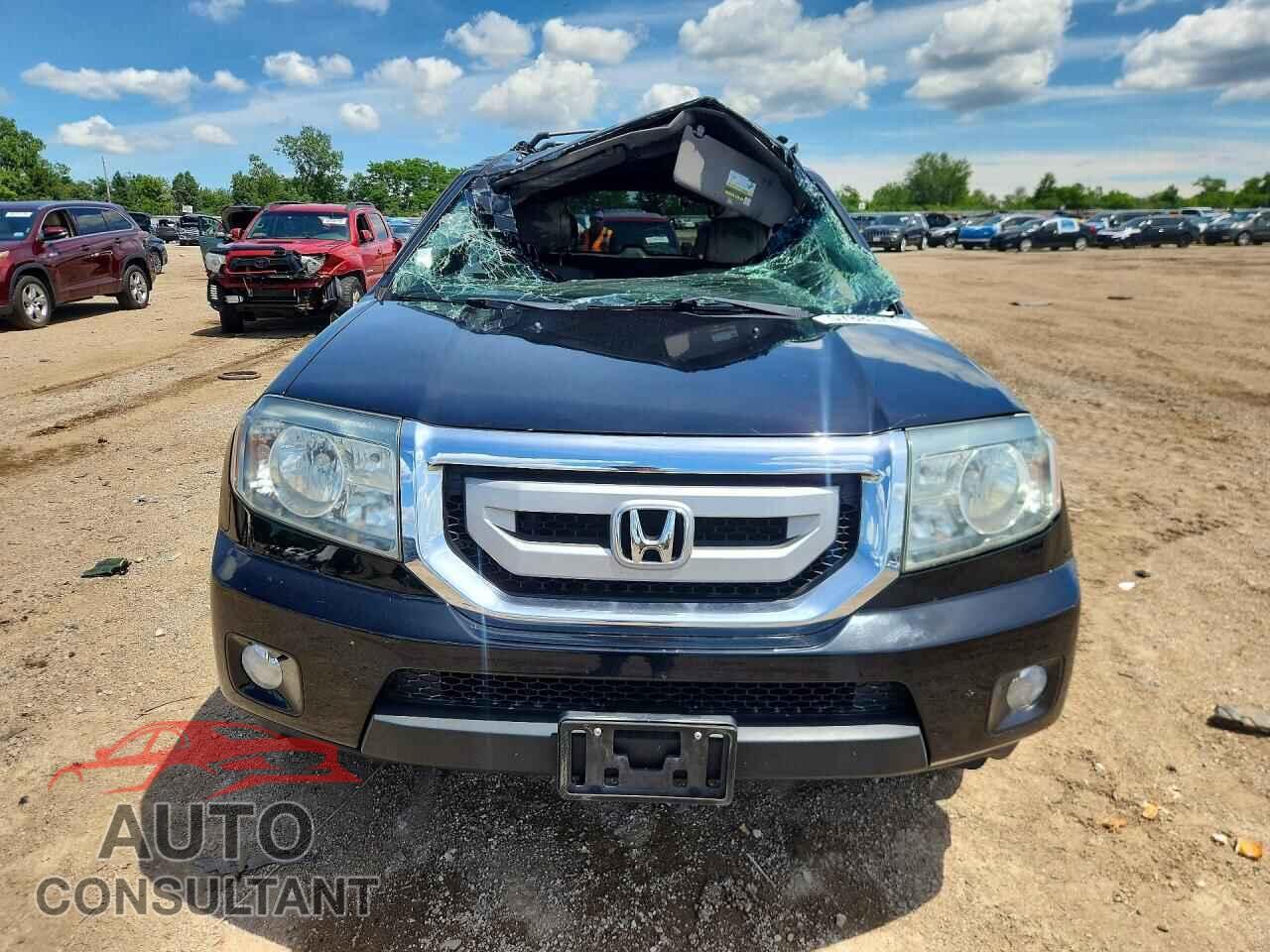 HONDA PILOT 2011 - 5FNYF4H42BB065582