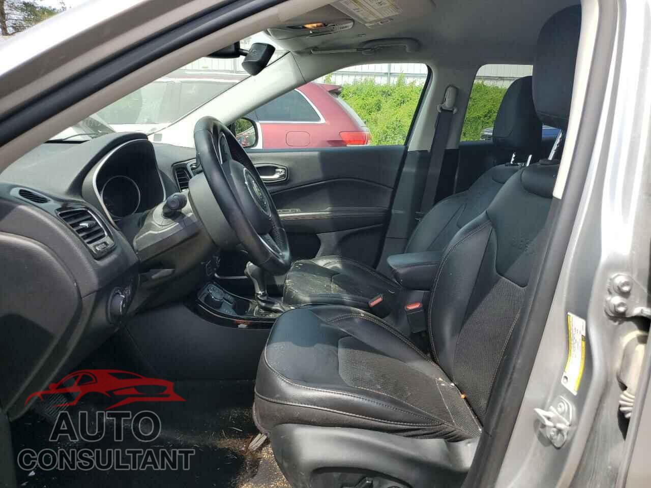JEEP COMPASS 2019 - 3C4NJDCB5KT854219