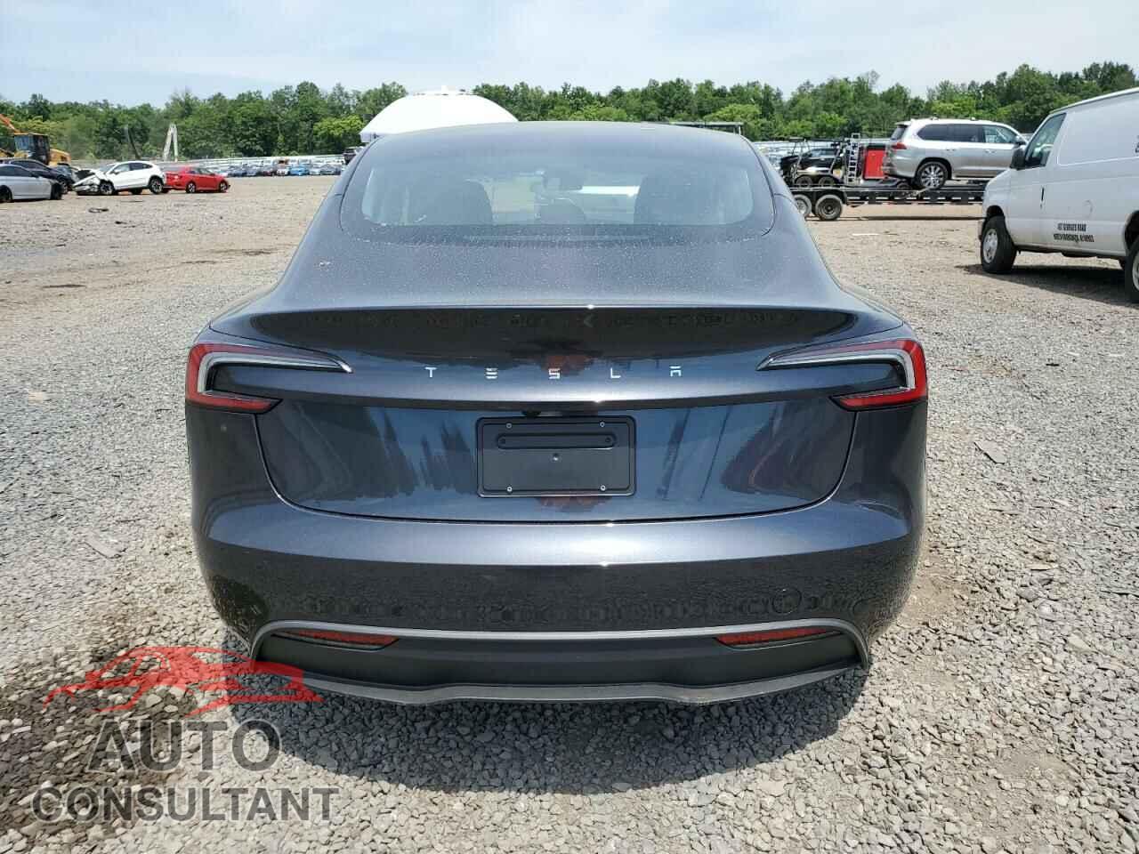 TESLA MODEL 3 2024 - 5YJ3E1EAXRF766970