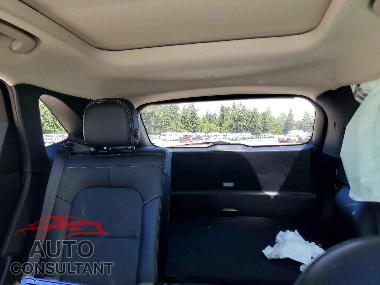 FORD ESCAPE 2020 - 1FMCU0DZ2LUA57383