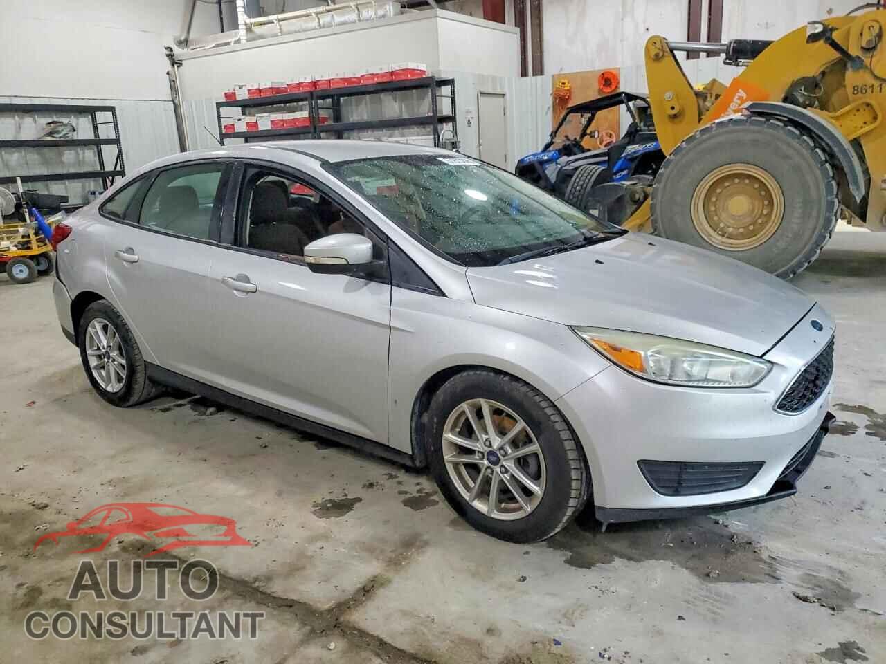 FORD FOCUS 2015 - 1FADP3F23FL218017