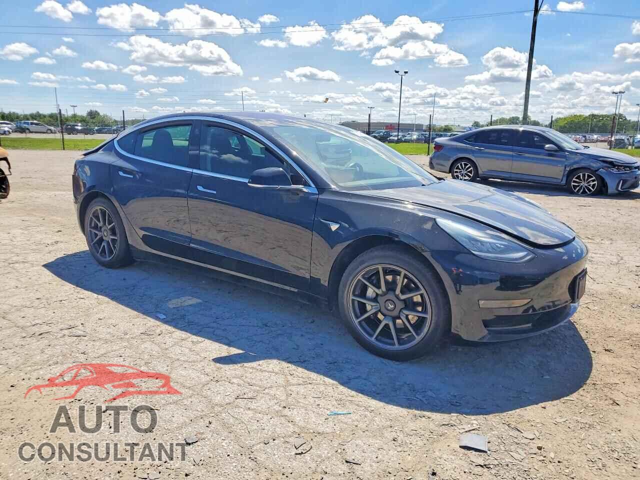 TESLA MODEL 3 2019 - 5YJ3E1EB1KF197196