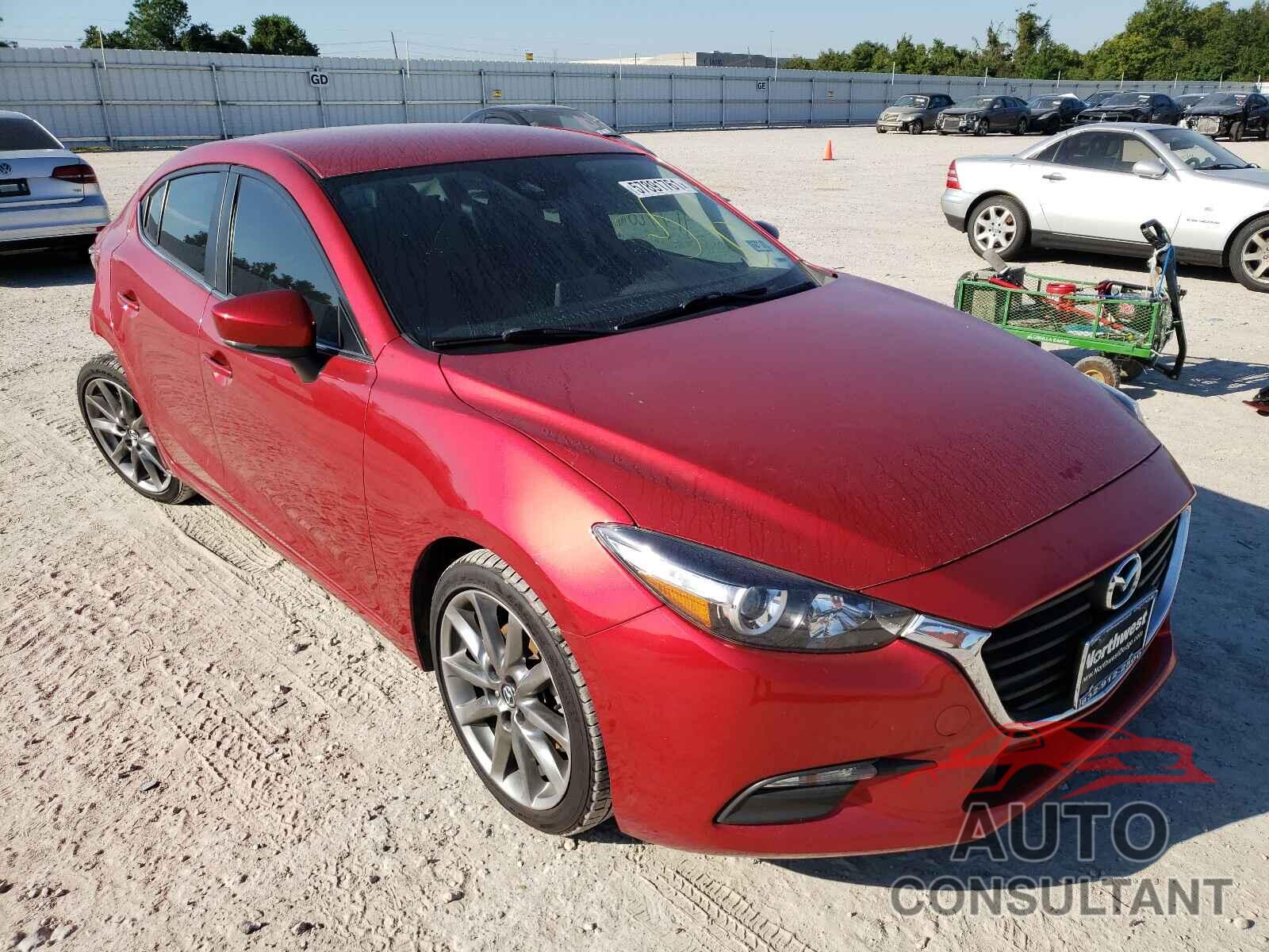 MAZDA 3 2018 - 3MZBN1V39JM165222