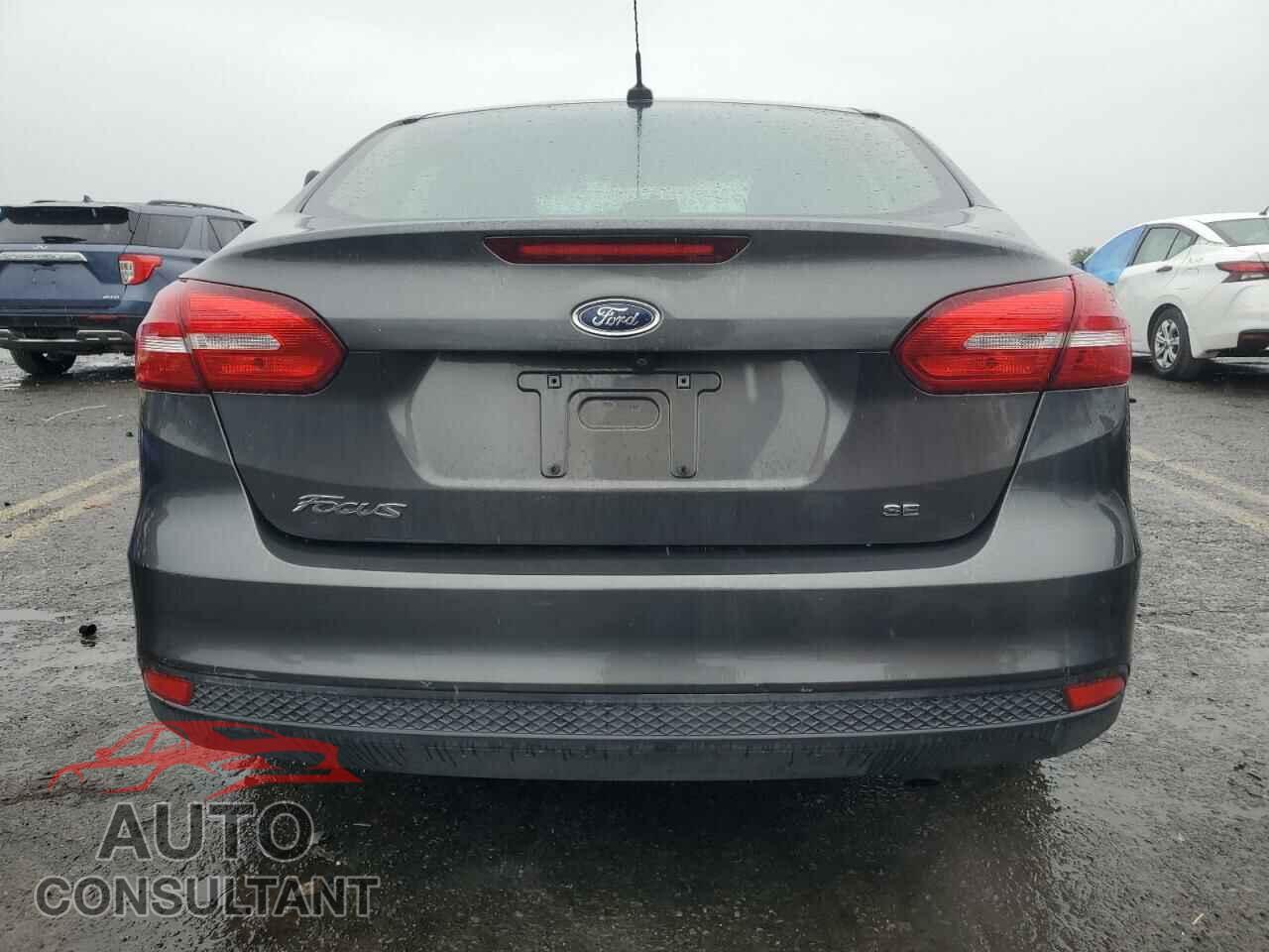 FORD FOCUS 2018 - 1FADP3F2XJL257650