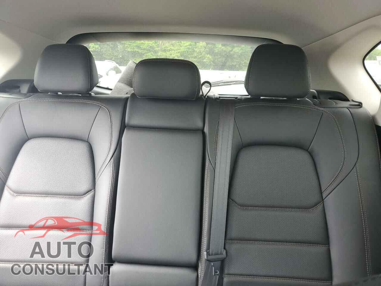 MAZDA CX-5 PREMI 2022 - JM3KFBDM7N0647106