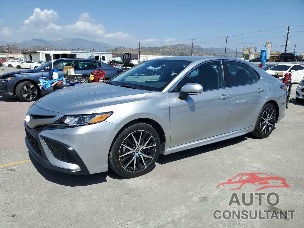 TOYOTA CAMRY 2023 - 4T1G11AK1PU794684