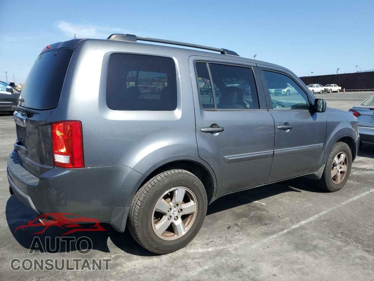 HONDA PILOT 2011 - 5FNYF3H7XBB013881