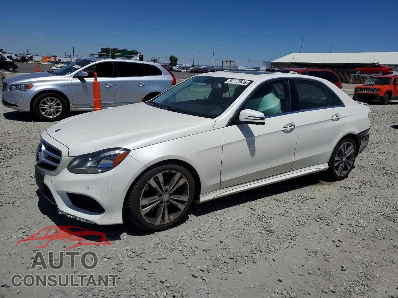 MERCEDES-BENZ E-CLASS 2014 - WDDHF5KB6EA884448