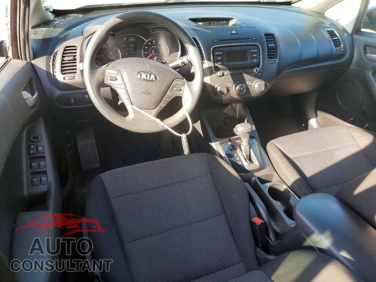 KIA FORTE 2017 - 3KPFK4A78HE104259