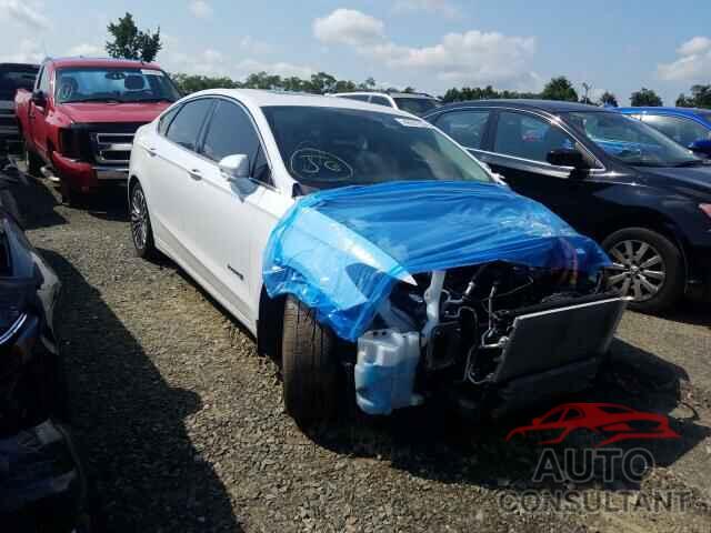 FORD FUSION 2018 - 3FA6P0RU2JR269622