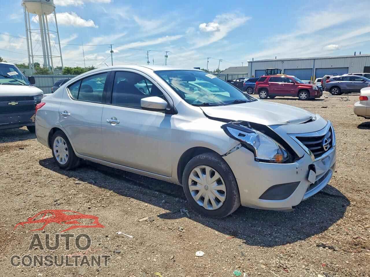 NISSAN VERSA 2019 - 3N1CN7AP4KL860141