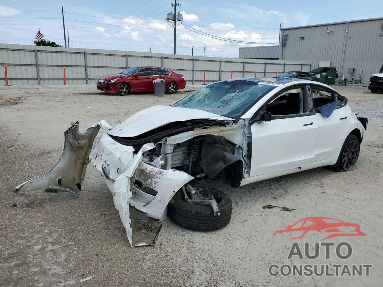 TESLA MODEL 3 2021 - 5YJ3E1EA3MF976870