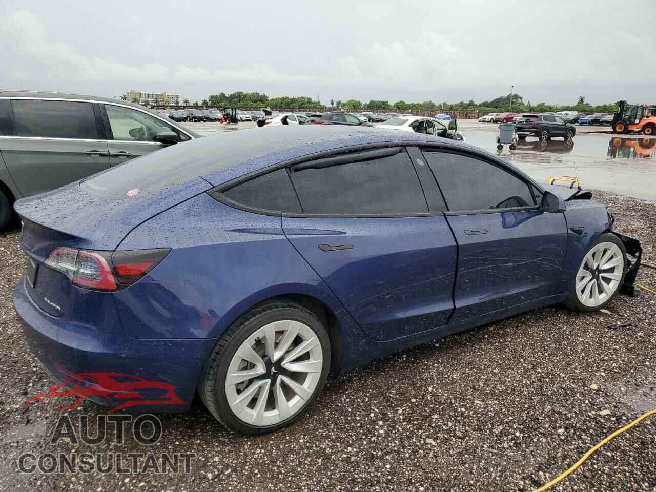 TESLA MODEL 3 2021 - 5YJ3E1EB3MF980135
