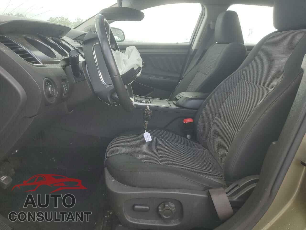 FORD TAURUS 2012 - 1FAHP2EW3CG111232