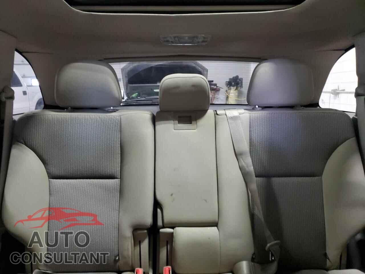 FORD EDGE 2011 - 2FMDK3JC3BBB38862