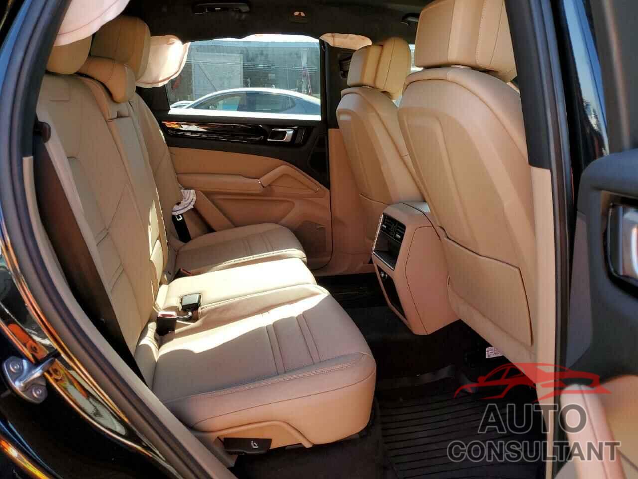 PORSCHE CAYENNE 2022 - WP1AA2AY5NDA02939