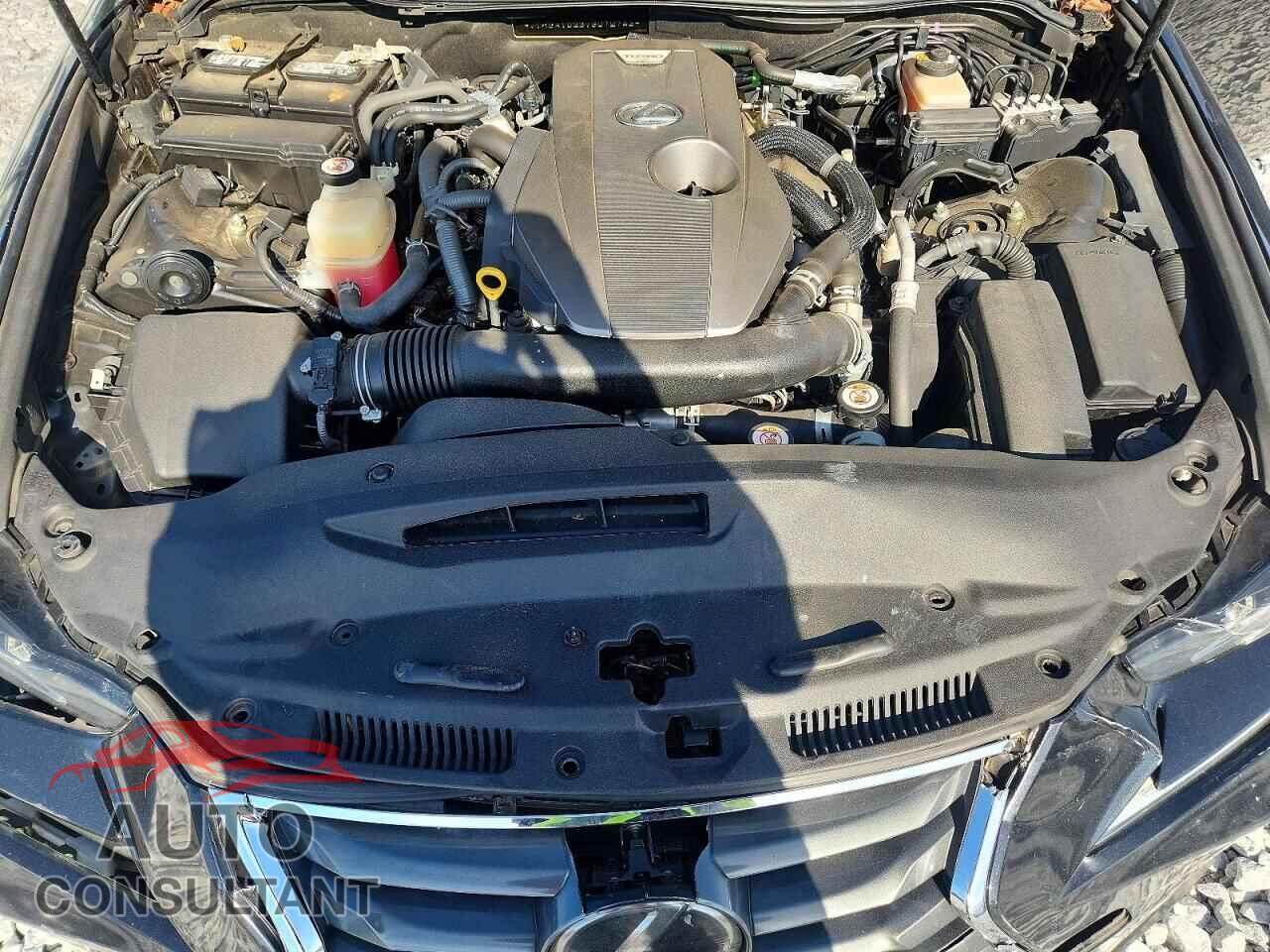 LEXUS IS 2018 - JTHBA1D23J5072742