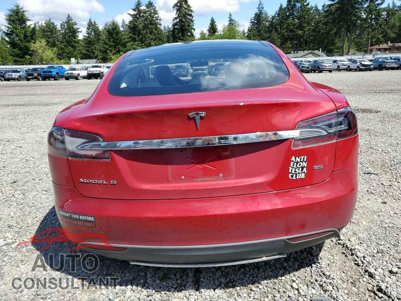 TESLA MODEL S 2013 - 5YJSA1DN0DFP08399